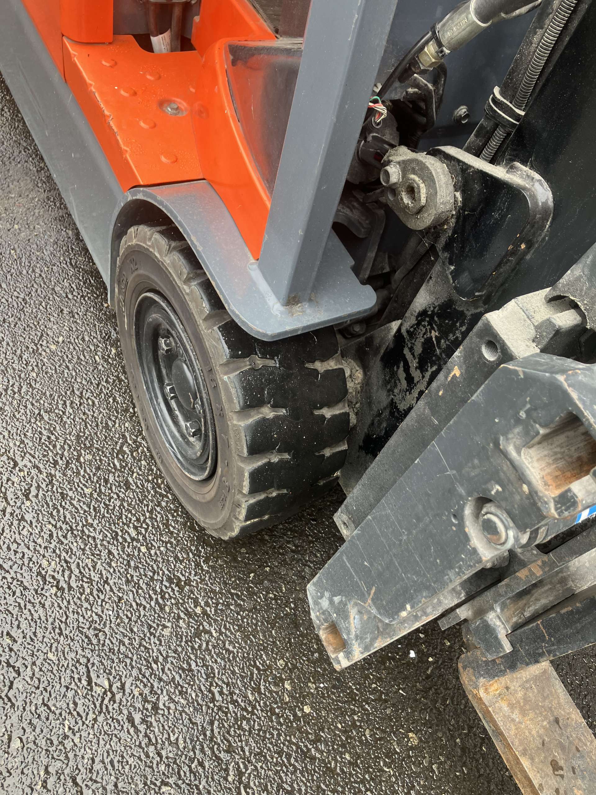 Toyota 1800kg Elektrisch