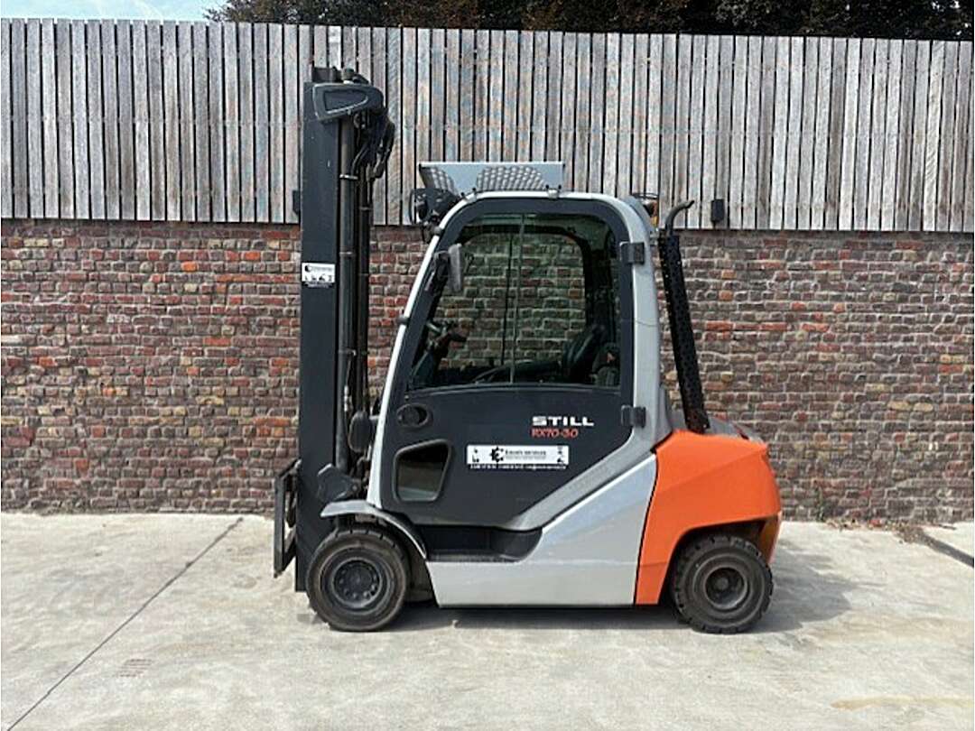 Forklifts - Heftruck Still RX70-30 3Ton Diesel