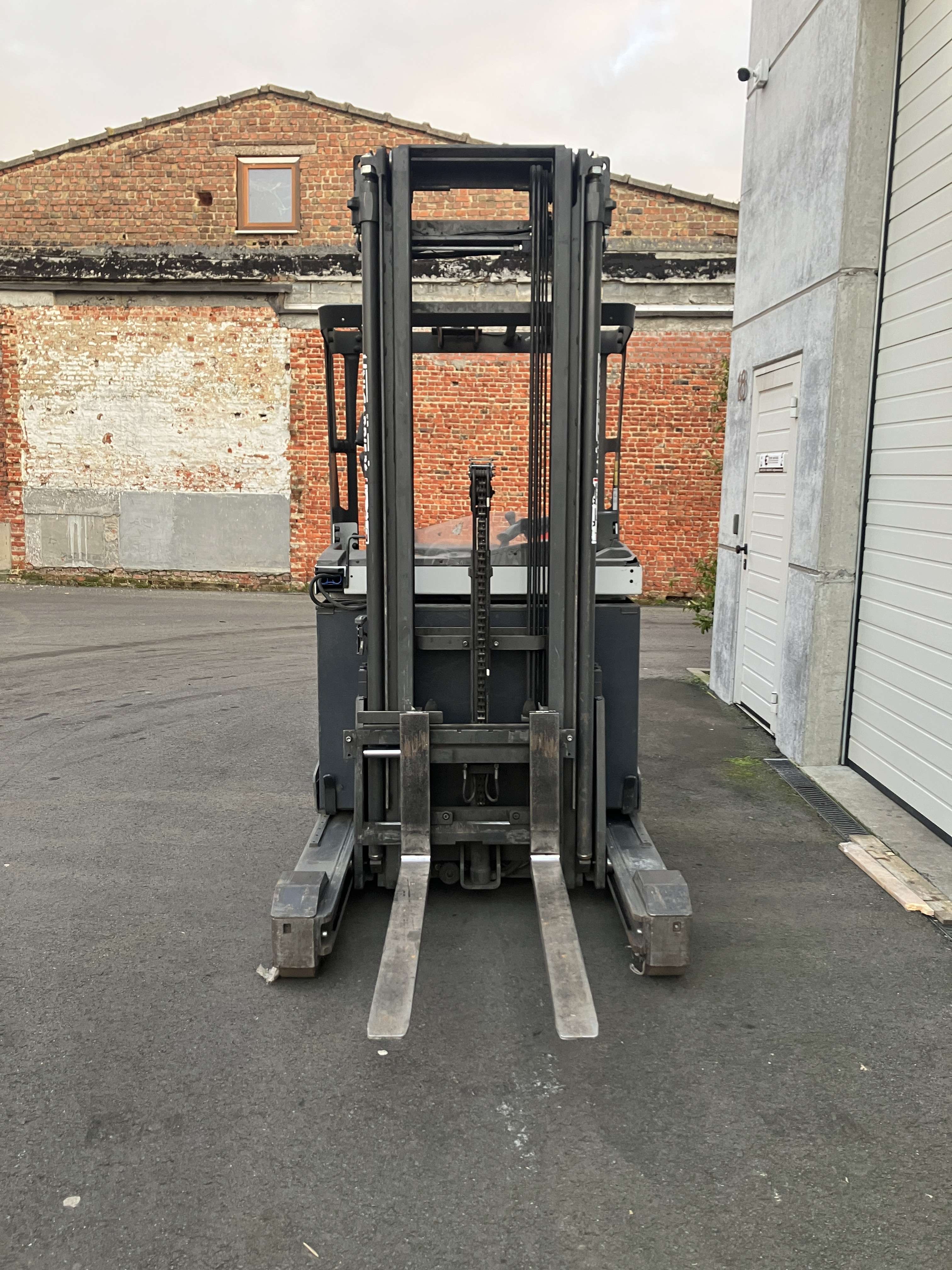 Heftruck Reachtruck 2ton Elektrisch
