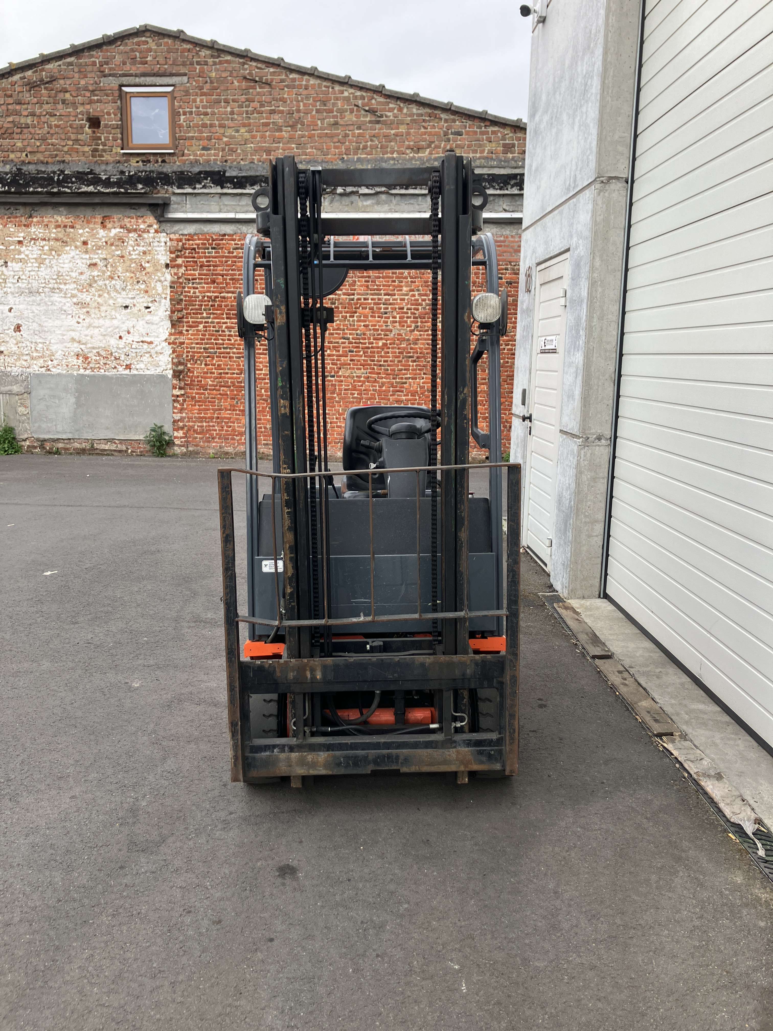 Heftruck Toyota 1,3 Ton Elektrisch