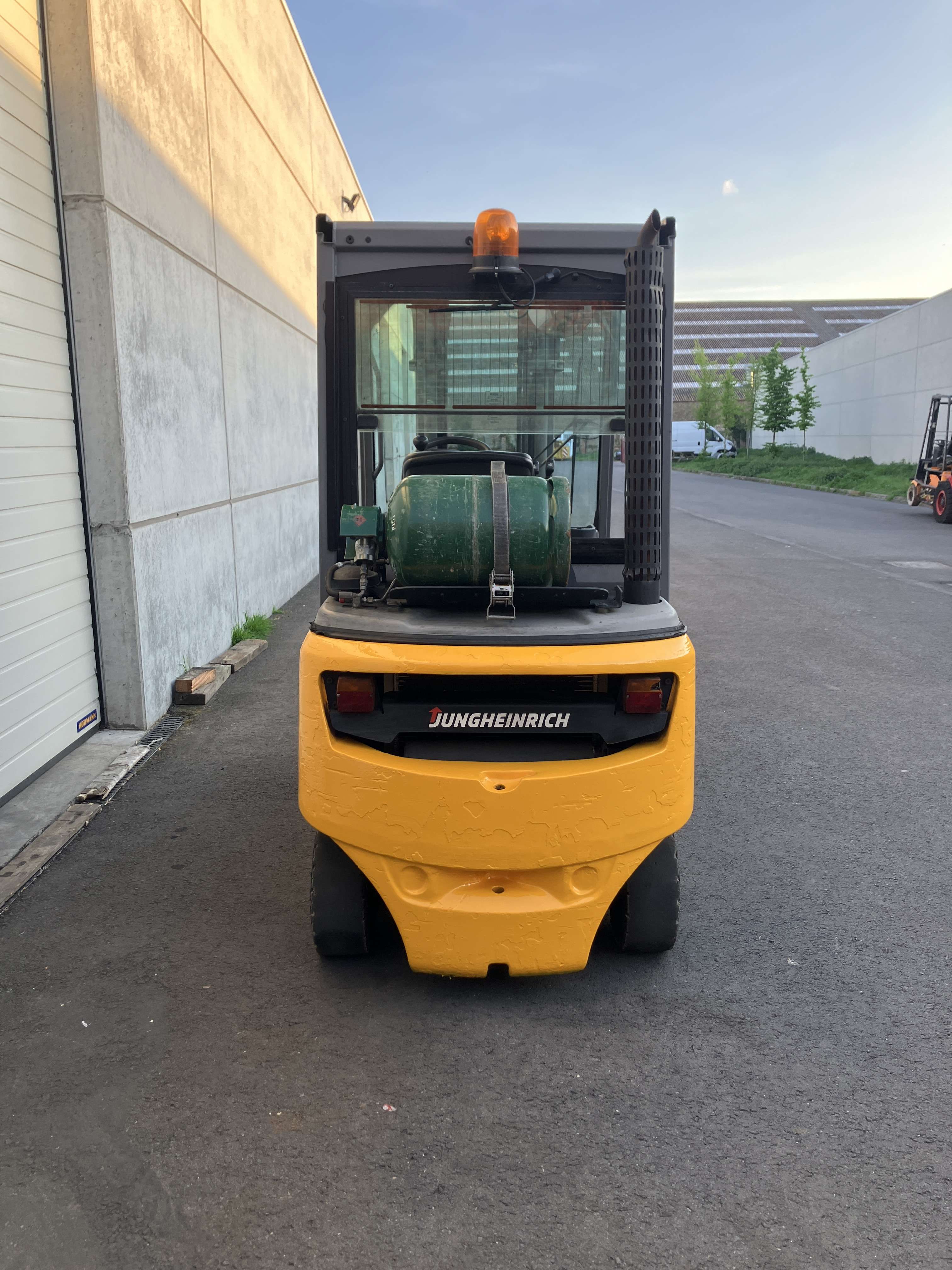 Heftruck Jungheinrich 2 Ton Gas MET GARANTIE